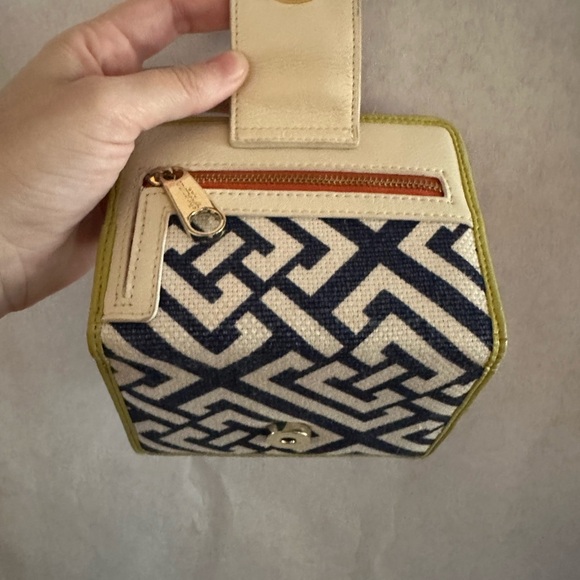 Spartina Anchor Canvas Wallet with Navy Pattern - Picture 2 of 4